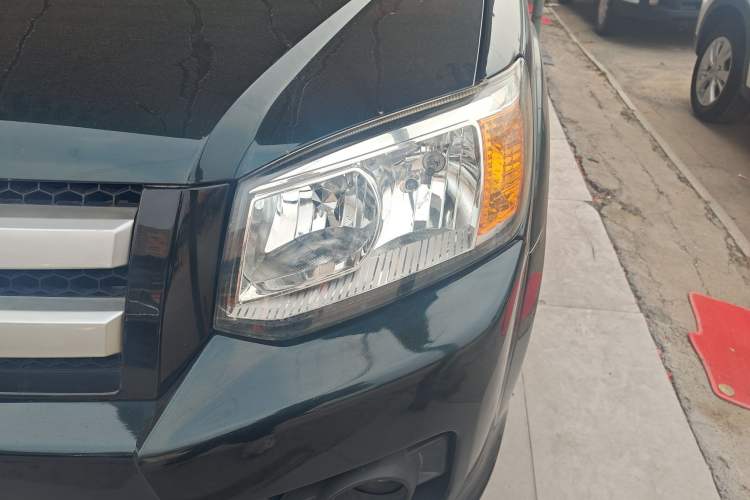 Used JMC Baodian 2016 2.8T New Value-Added Diesel Two-Wheel Drive Standard Version JX493ZLQ4G
