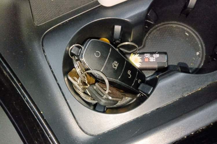 Used BYD Qin PLUS 2024 HONOR Edition DM-i 55KM Leading Model Vehicle Key