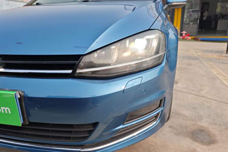 Used Volkswagen Golf (Import) 2014 1.4TSI Luxury Travel Edition
