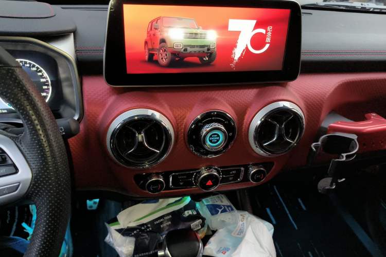 Used BAIC Off-Road BJ40 2019 PLUS 2.3T Automatic Four-Wheel Drive Flagship Edition China VI Emission Standard