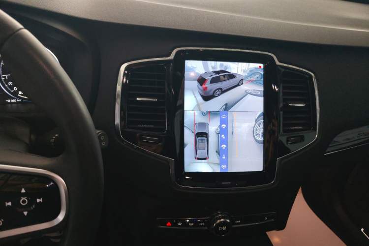 Used Volvo XC90 2015 T6 Luxury Edition 5-seater Audio And AC Panel