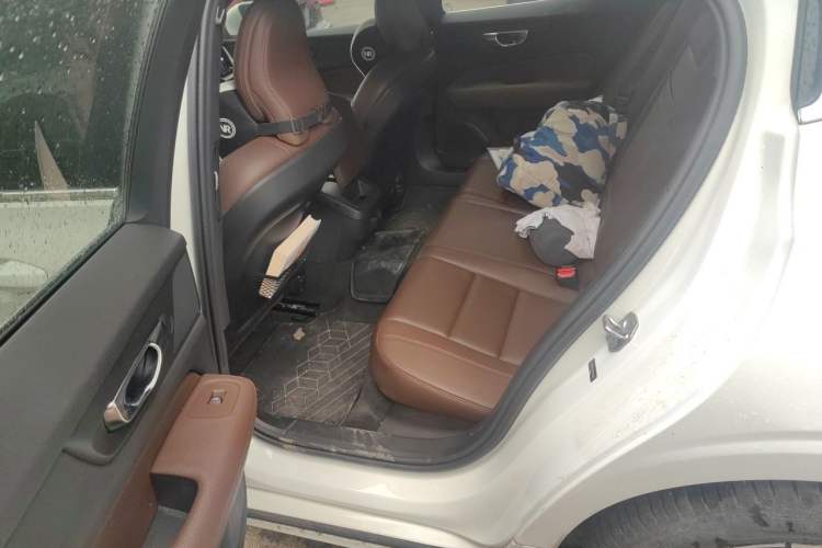Used Volvo S60 2021 T4 Zhiyi Luxury Edition