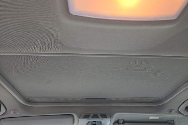 Used BMW 3 Series 2013 320i Sport Edition Headliner