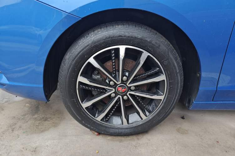 Used Roewe i5 2020 1.5L Manual 4G Connect Leehao Flagship Edition

