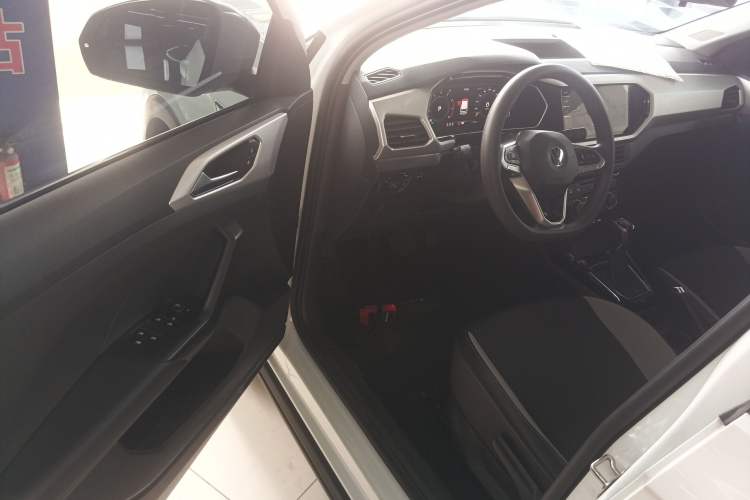 Used Volkswagen Tacqua 2021 1.5L Automatic Yue Zhi Lian Edition Driver Seat