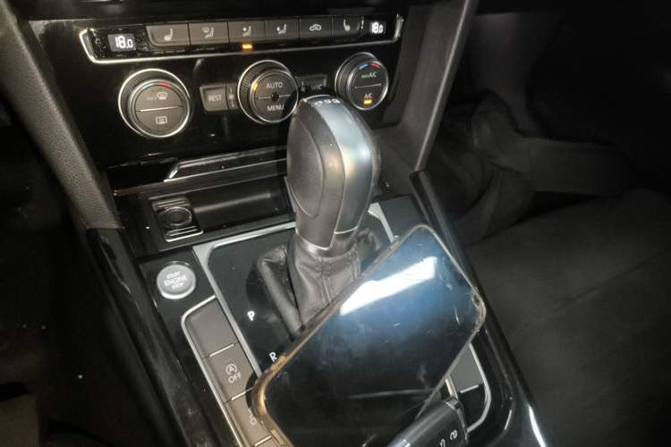 Used Volkswagen Magotan 2017 380TSI DSG Luxury Model