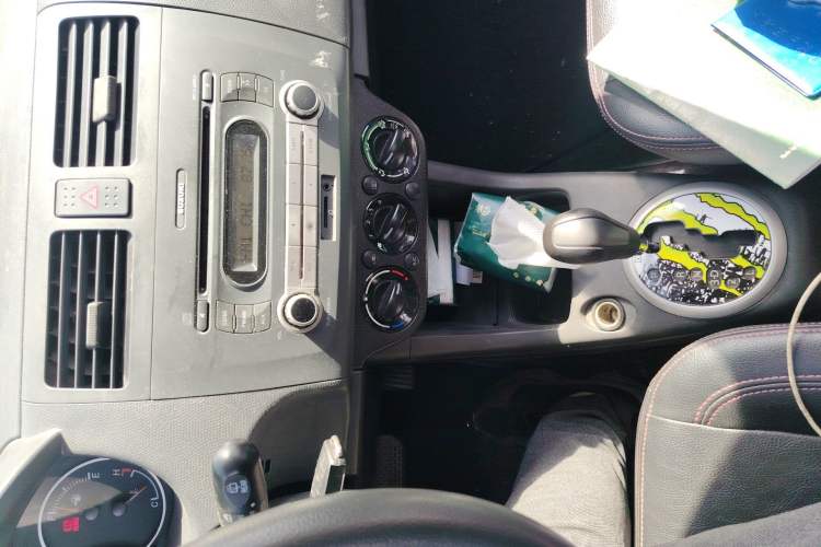 Used Suzuki Swift 2013 1.5L Automatic Standard Edition Audio And AC Panel