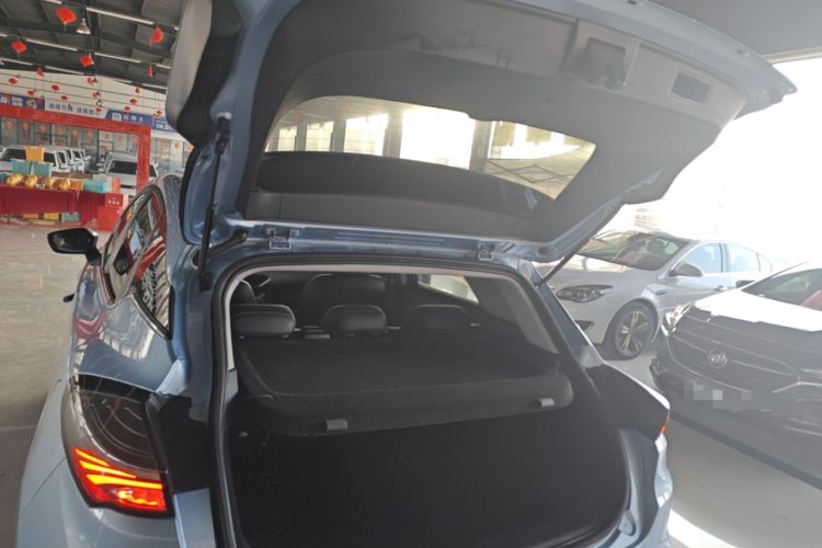 Used Geometry C 2020 Premium Range Edition 400 KM C+ Pro
