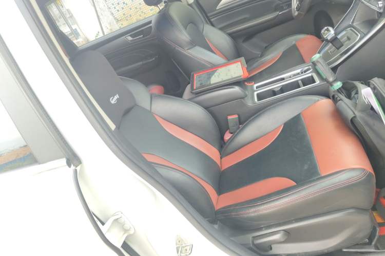 Used Haval M6 2021 PLUS 1.5T DCT Elite Smart Connectivity Model Right Front Seat