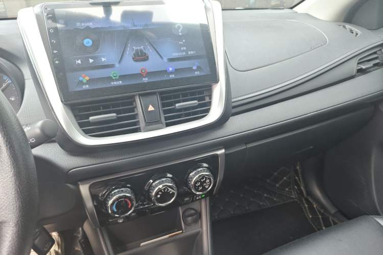 Used Toyota YARiS L Zhi Xuan 2016 Revised 1.5E CVT Charming Edition
