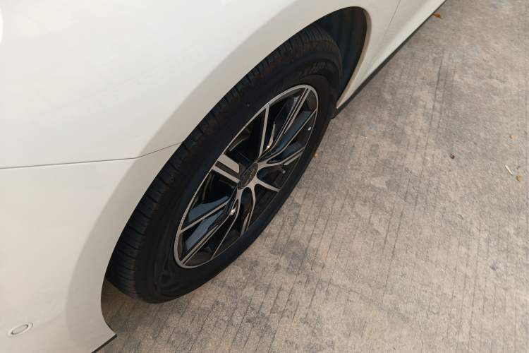 Used BYD Seal 06 New Energy 2025 DM-i Smart Drive 120KM Prestige Model
