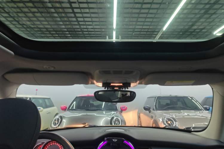 Used MINI 2016 1.5T COOPER
