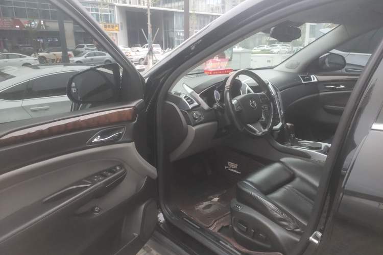 Used Cadillac SRX 2010 3.0L Flagship Edition Driver Seat