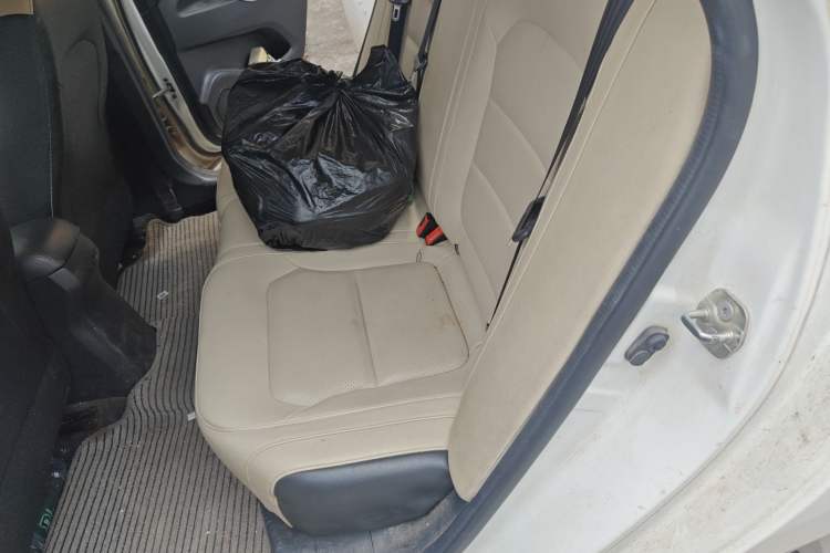 Used CHANGAN Alsvin V7 2015 1.6L Manual Enjoyment Model China IV Standard Left Rear Seat