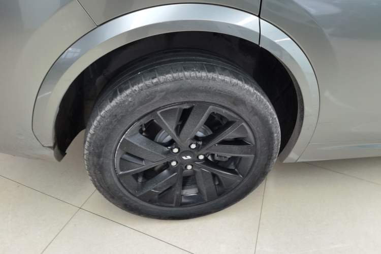 Used Li Auto L7 2023 Pro Model