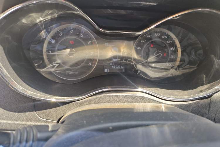 Used Baojun 560 2015 1.8L Manual Elite Edition
