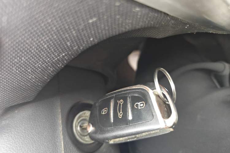 Used Suzuki Wagon R X5 2015 1.4L Flagship Model China V Standard