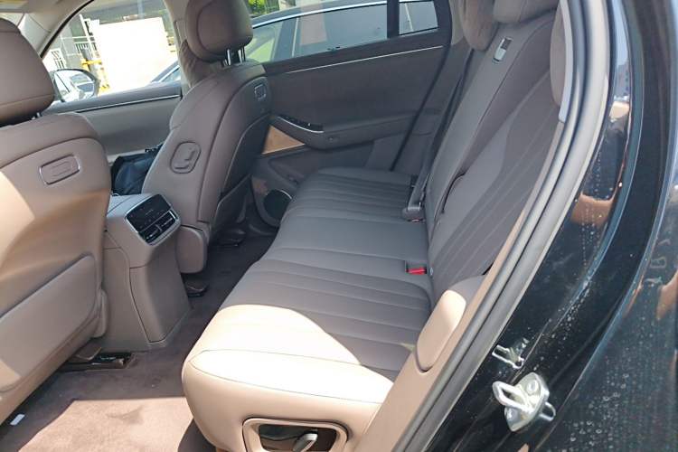 Used Hima AITO M7 2026 Model Range-Extending Ultra All-Wheel Drive 5-Seater Version Left Rear Seat