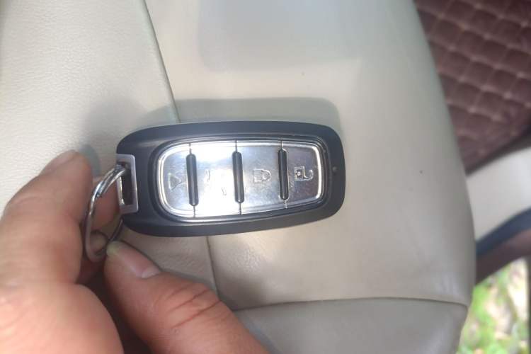 Used Buick GL8 2018 28T Luxury Model China VI Standard