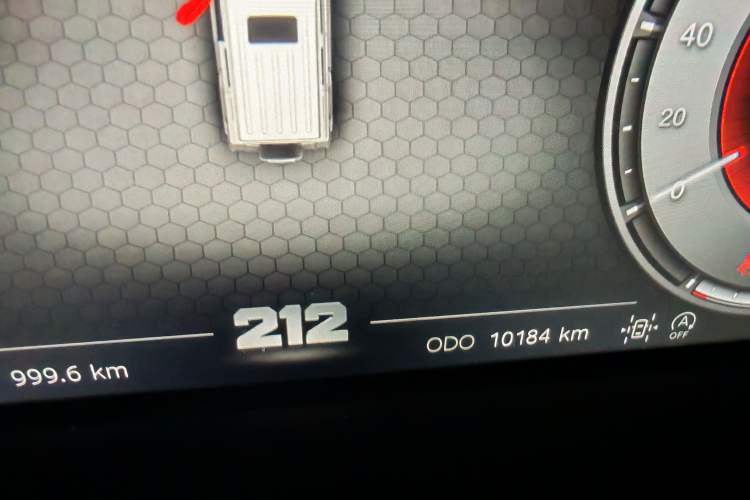 Used 212 T01 2025 2.0T Changfeng
