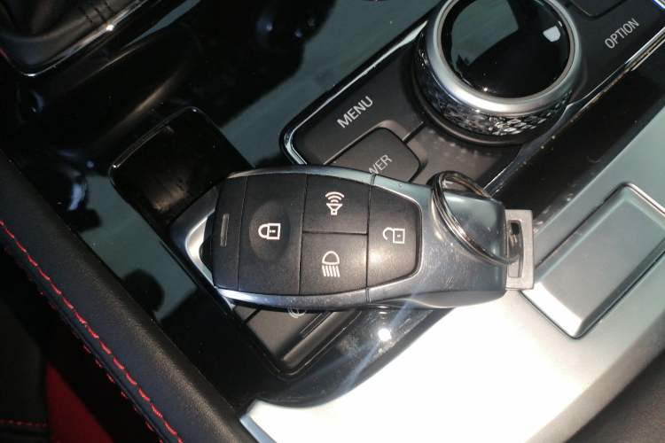 Used BAIC Off-Road BJ40 2023 2.0T Automatic Four-Wheel Drive Urban Hunter Edition Chivalrous Type