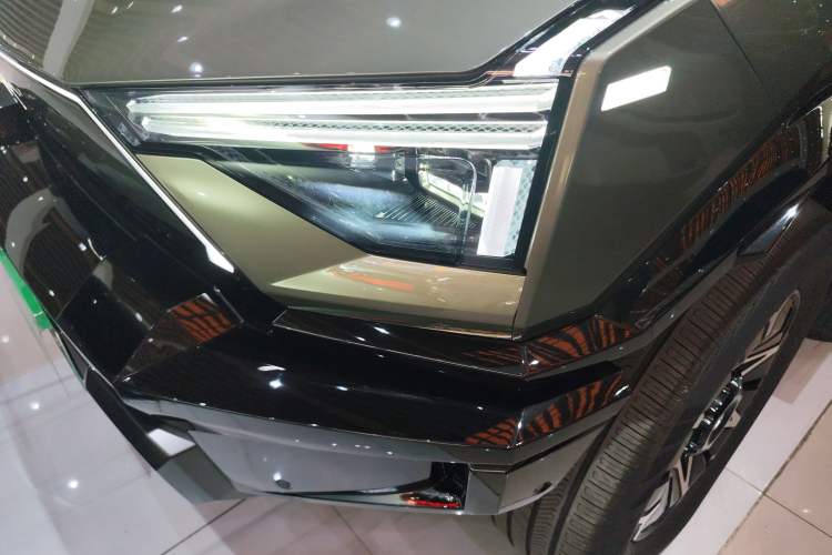 Used Brave warrior M817 2025 Model, Pro