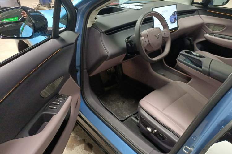 Used Hongqi Tiangong 06 2025 660 4x4 Smart Selection Edition