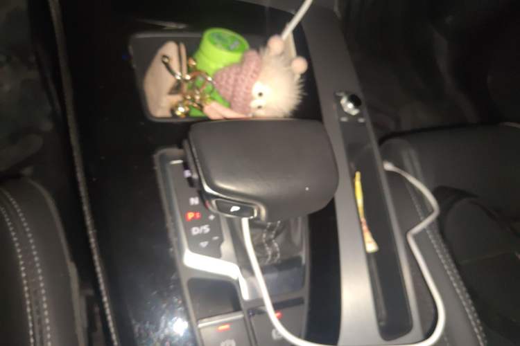 Used Audi Q5L 2022 40T Fashionable and Dynamic Model