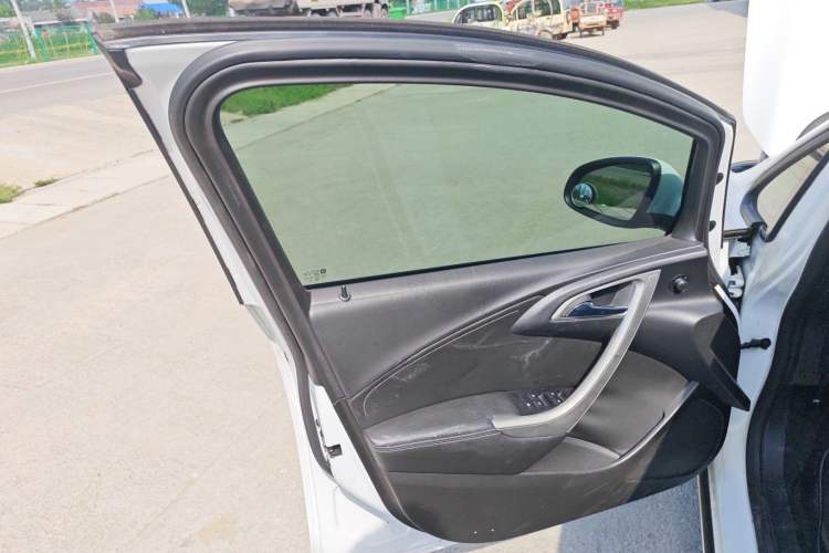 Used Buick GT 2014 XT 1.6L Automatic Fashion Edition