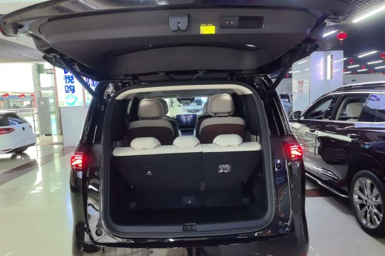 Used BYD Xia 2025 DM-i 1.5T 180km Beyond Edition Trunk