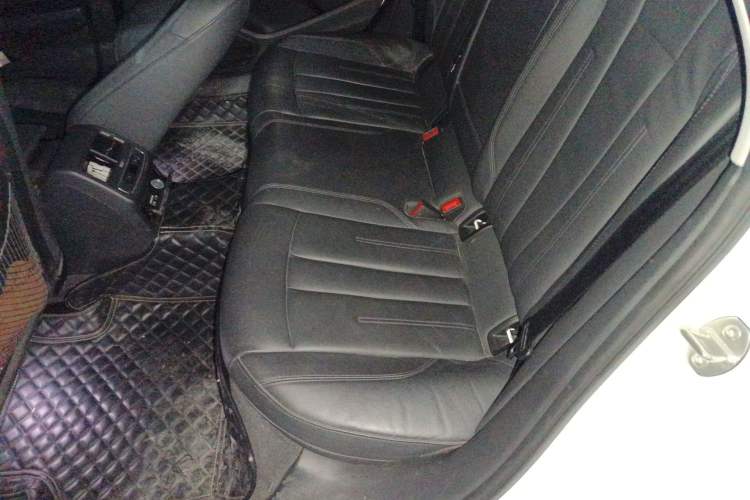 Used Audi A4L 2019 40 TFSI Fashion Edition China VI Emission Standard
