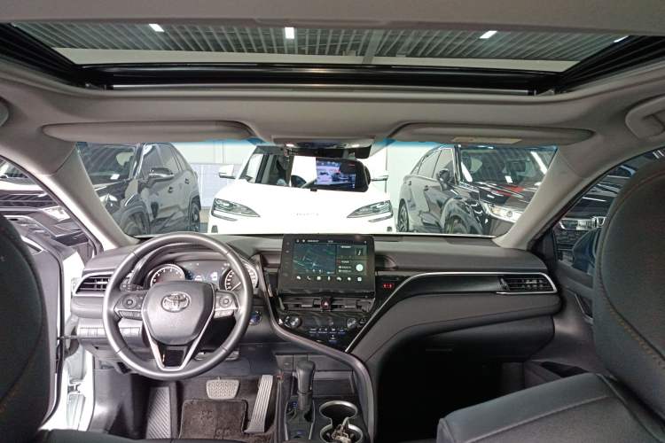 Used Toyota Camry 2021 2.0G Luxury Edition