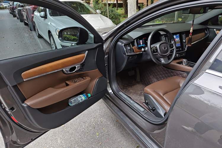 Used Volvo S90 2021 B5 Zhiyi Luxury Edition Interior 3