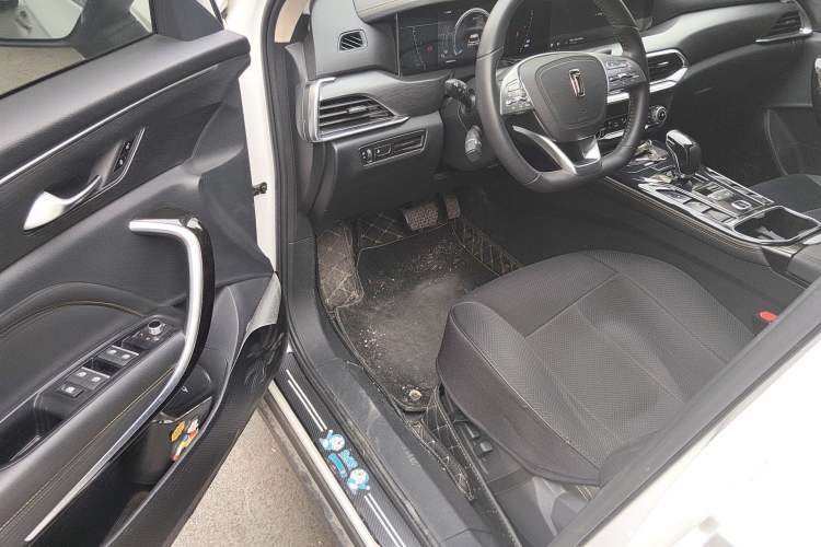 Used Bestune T77 2020 PRO 280 TID Automatic Luxury Model Driver Seat