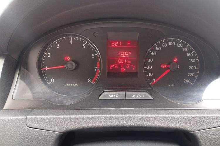 Used Volkswagen Santana 2015 1.6L Automatic Fashion Edition
