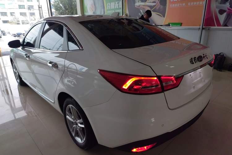 Used Ford Escort 2019 Revised Version 1.5L Automatic Enjoyment Type China VI Standard