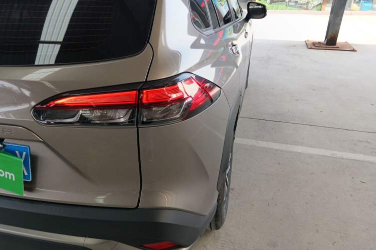 Used Toyota FRONTLANDER 2024 2.0L CVT Luxury Edition