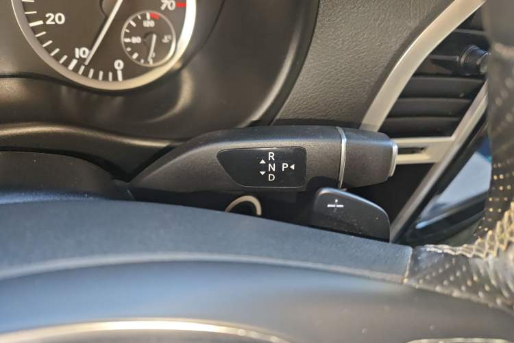 Used Mercedes-Benz Vito 2016 2.0T Business Edition
