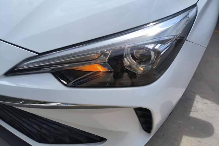 Used Roewe i5 2023 1.5L CVT Luxury Edition