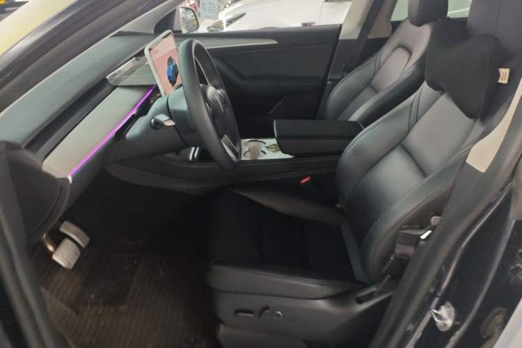 Used Tesla Model Y 2024 Rear-Wheel-Drive Version