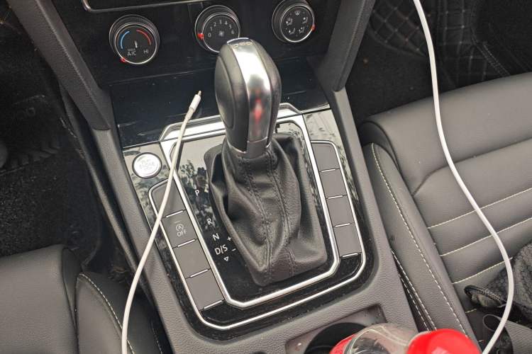 Used Volkswagen Magotan 2020 280TSI DSG Comfort Edition Gear Lever