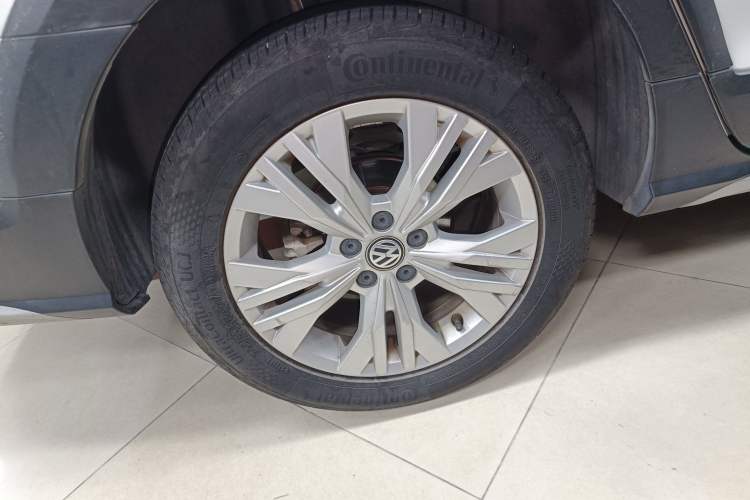 Used Volkswagen C-TREK 2018 230TSI DSG Comfort Model
