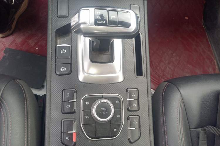 Used Haval H6 Coupe 2019 1.5T Automatic Two-Wheel Drive Luxury Smart Connectivity Version China VI Standard Gear Lever