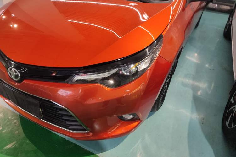 Used Toyota Levin 2015 1.6G CVT Orange Limited Edition
