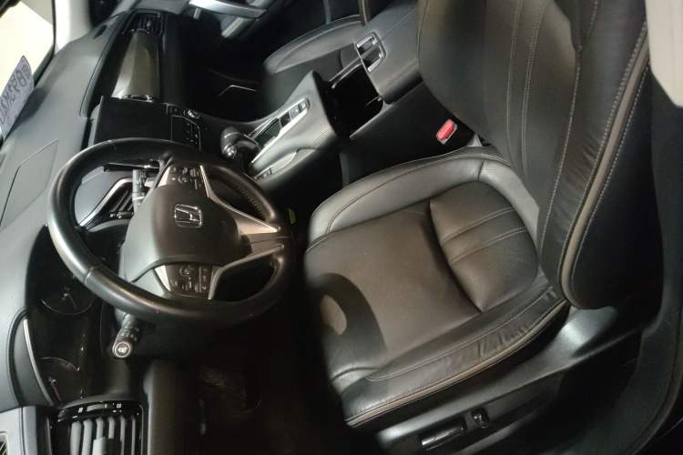 Used Honda Avancier 2020 240TURBO Two-Wheel Drive Premium Edition Left Front Seat