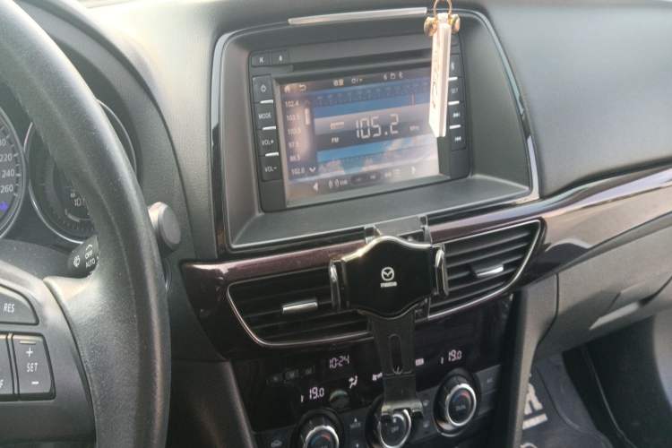 Used Mazda Atenza 2014 2.0L Blue Sky Luxury Edition
