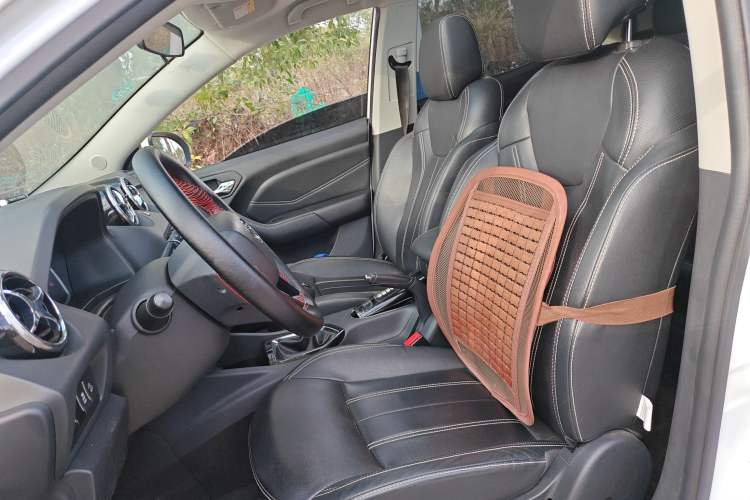 Used Soueast DX3 2019 1.5L Manual Luxury Version China V Standard