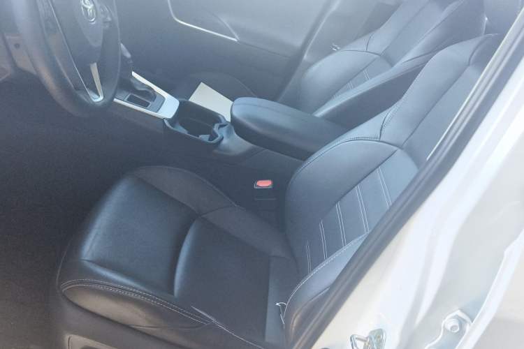 Used Toyota Wildlander 2021 2.0L CVT 4x4 Luxury Edition