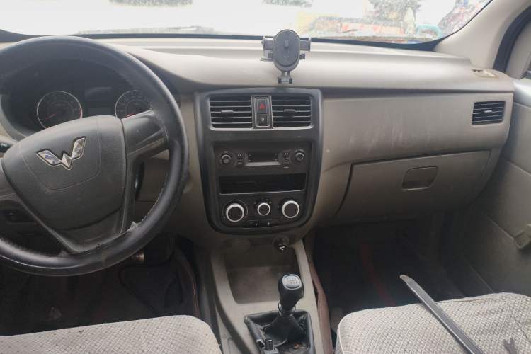 Used Wuling Rongguang V 2019 1.5L Practical Model China VI LAR