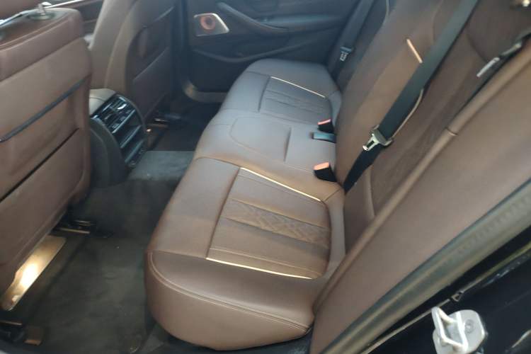 Used BMW 5 Series 2023 530Li Leading Model M Sport Package